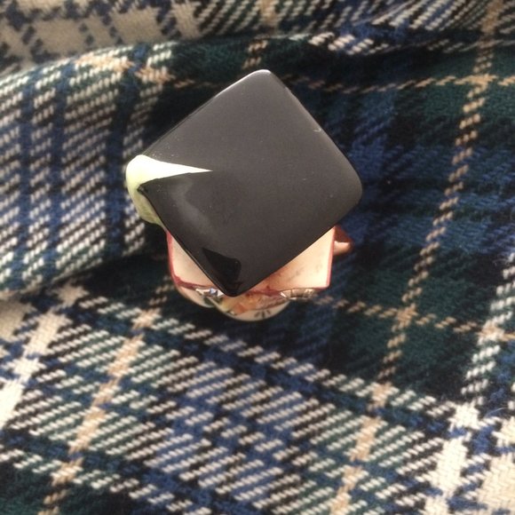 Vintage ceramic owl with graduation hat and diploma - Picture 5 of 9